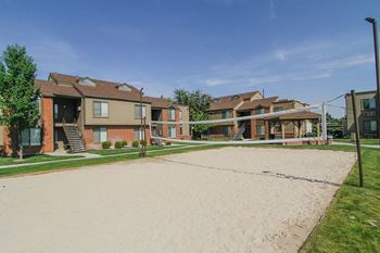 Family Friendly Utah Apartments with Sand Volleyball Court